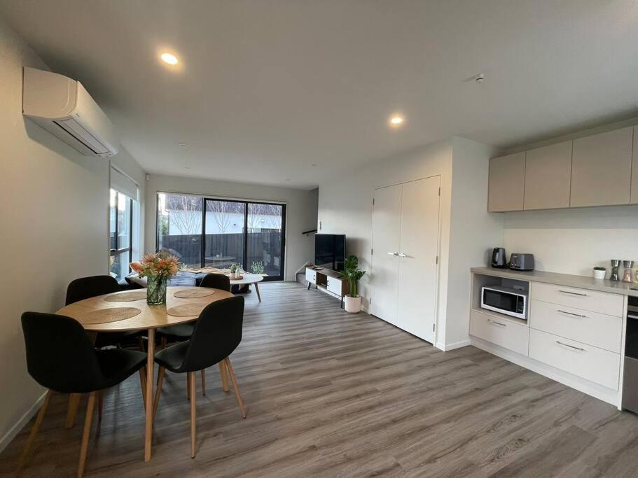 Cbd Luxury Parkside Living 2 Bedroom With Parking Christchurch Esterno foto