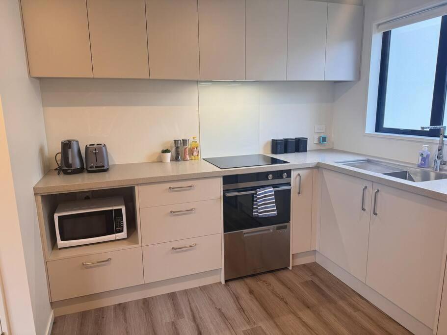 Cbd Luxury Parkside Living 2 Bedroom With Parking Christchurch Esterno foto