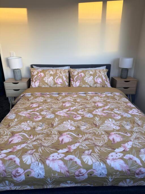 Cbd Luxury Parkside Living 2 Bedroom With Parking Christchurch Esterno foto