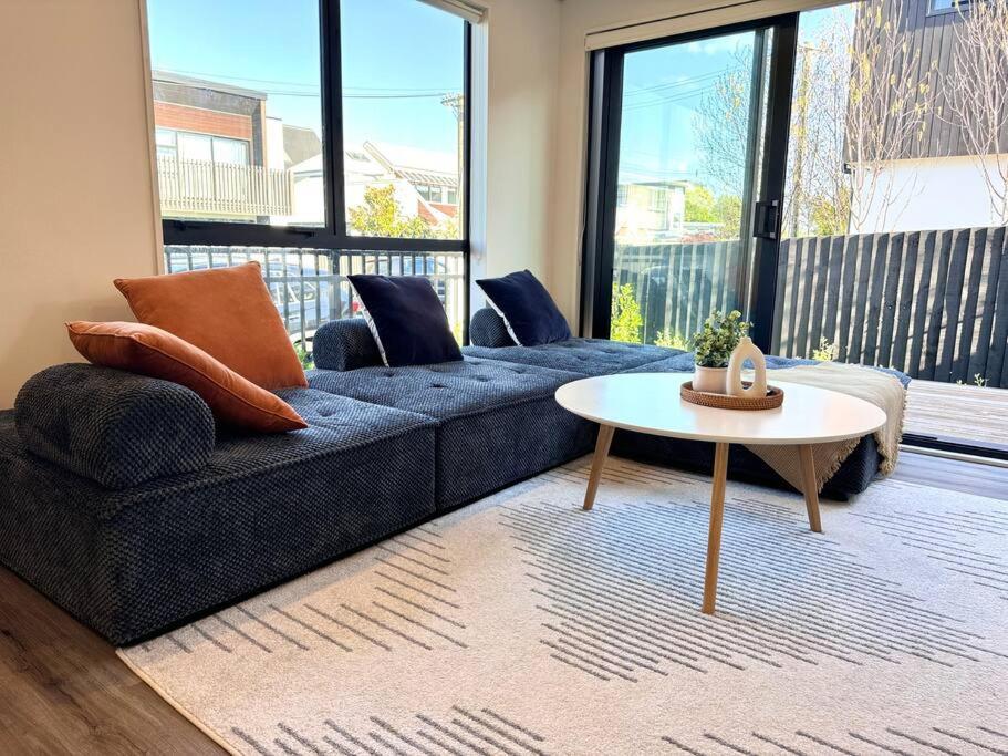Cbd Luxury Parkside Living 2 Bedroom With Parking Christchurch Esterno foto